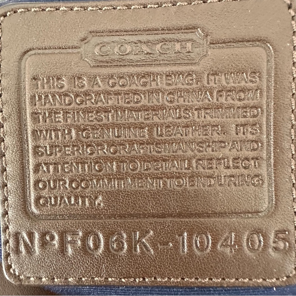 SOLD Coach Hamptons Signature Denim Special Edition Shoulder Bag - Picture 16 of 16